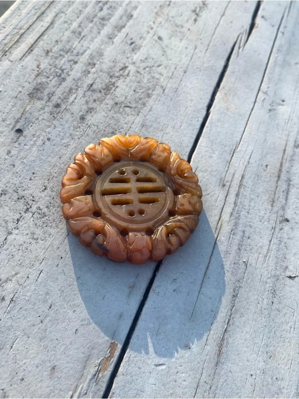 N/A carved circular